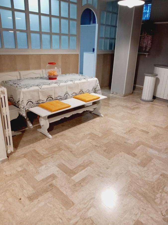 Wendy House Apartament Bari Exteriör bild