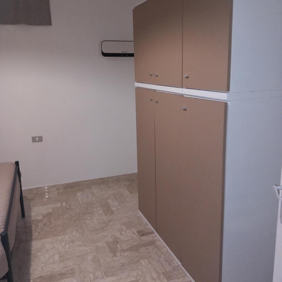 Wendy House Apartament Bari Exteriör bild