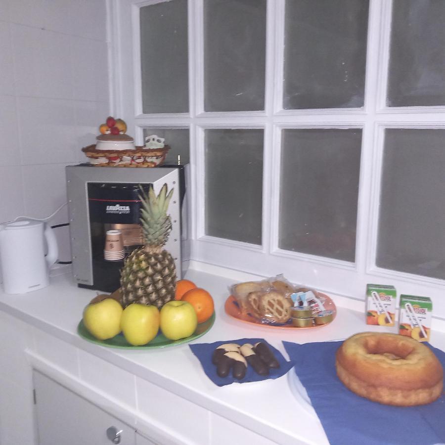 Wendy House Apartament Bari Exteriör bild