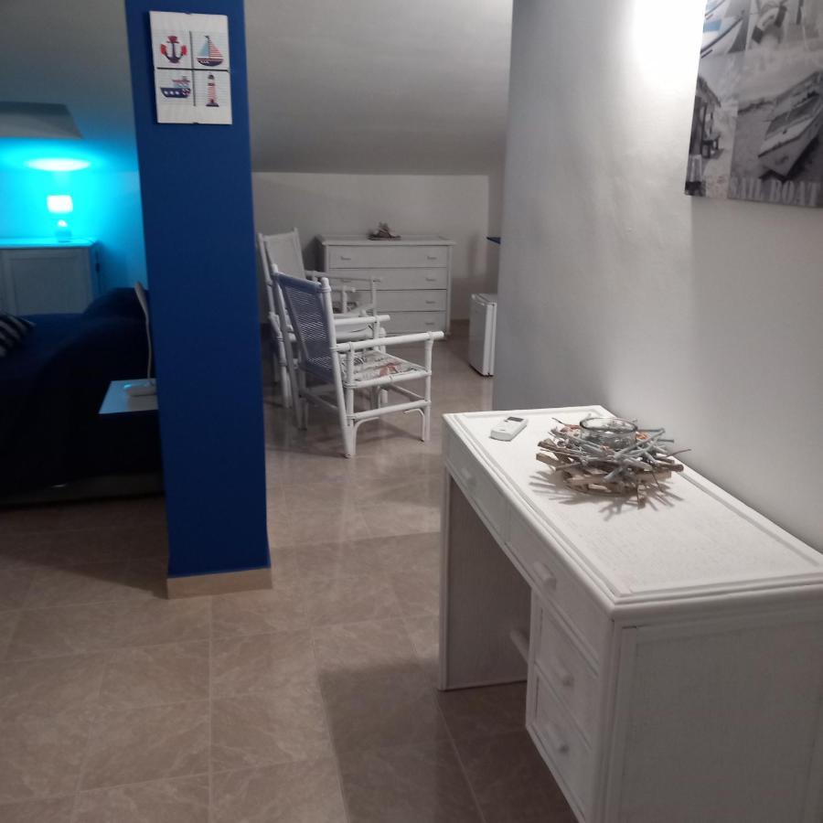 Wendy House Apartament Bari Exteriör bild